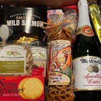 Holiday Lake Washington Gift Box with Sparkling Cider